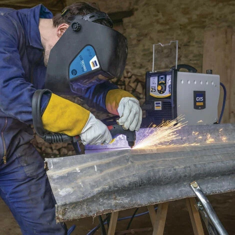 GYS Découpeur Plasma Easycut 25 - 065543 5 GYS Découpeur Plasma Easycut 25 - 065543 – Image 5